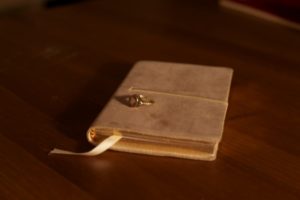 Lila Ring